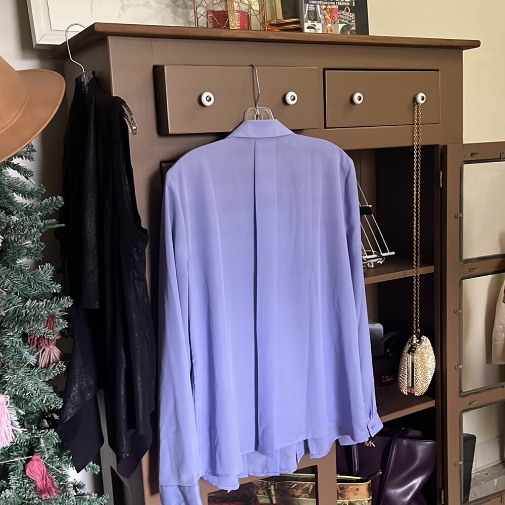 J.LO | Lilac Pleated Blouse Collar Detail